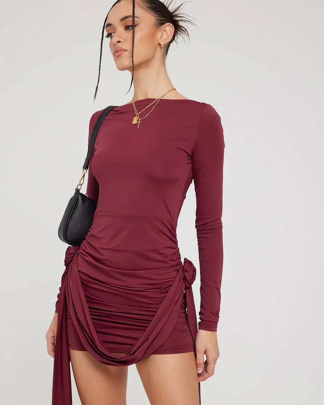 Ilyssia - Boat-Neck Mini Garnet Dress